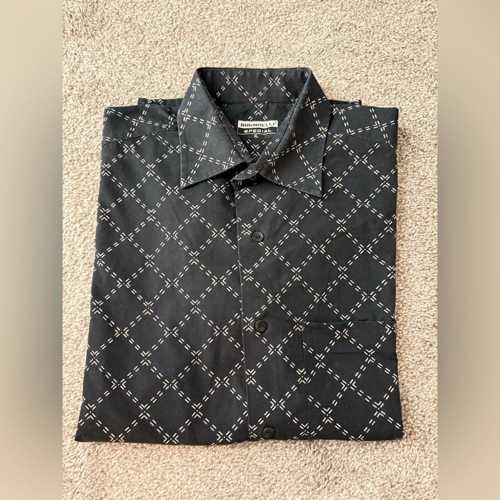 Men’s Black Patterned Button-Down Shirt